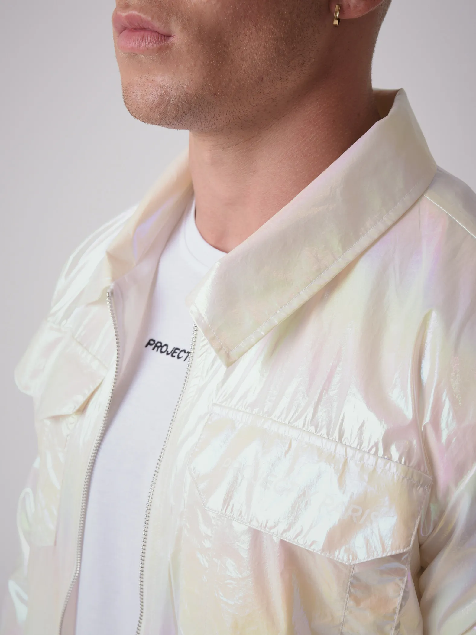 Chaqueta iridiscente
