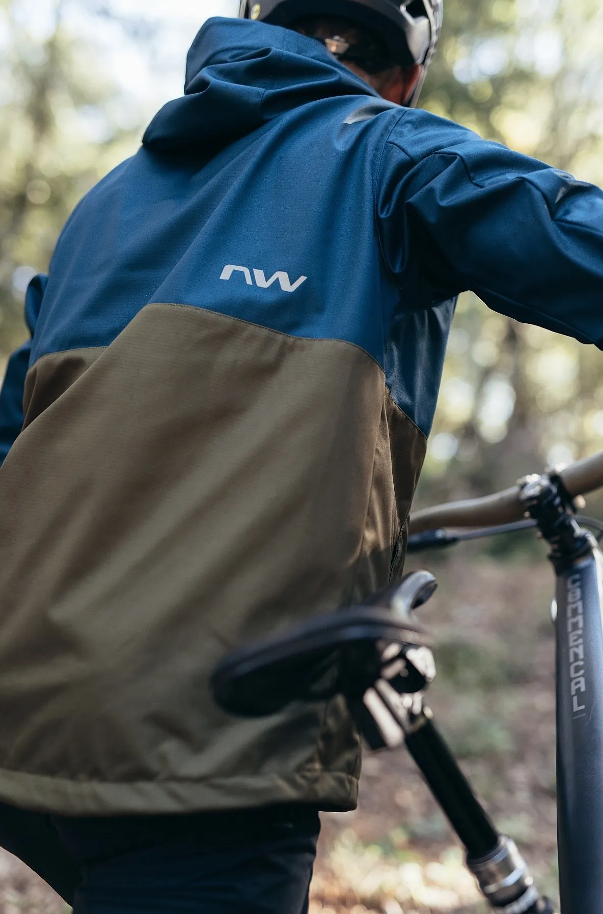 chaqueta Northwave Easy Out Softshell - Deep Blue/Forest Green - men´s